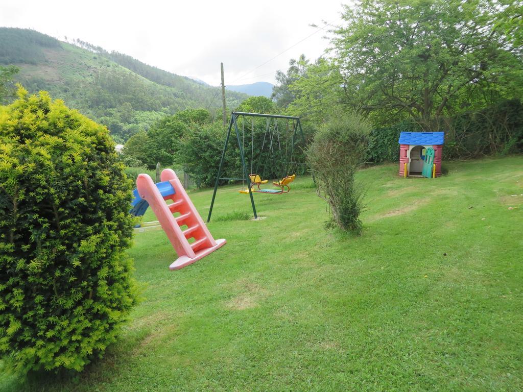 Apartamentos El Otero De Cudillero Soto de Luiña Extérieur photo
