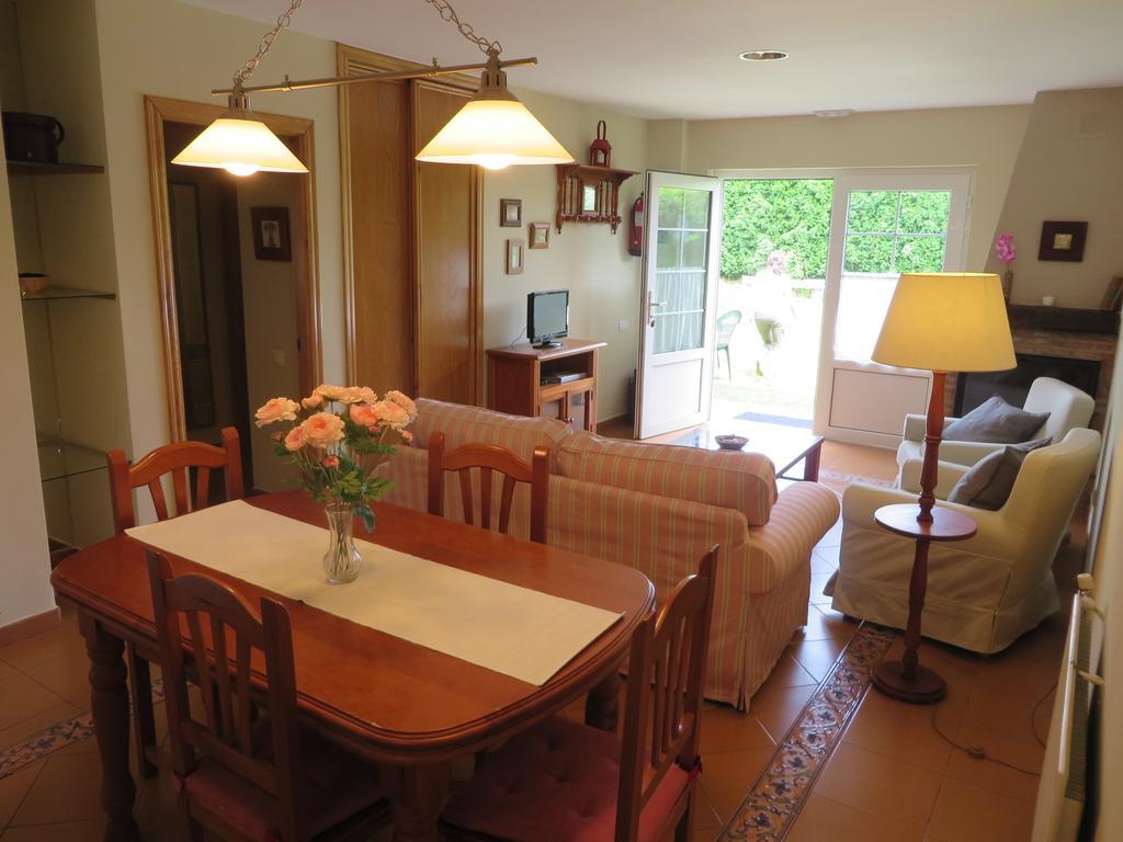 Apartamentos El Otero De Cudillero Soto de Luiña Chambre photo