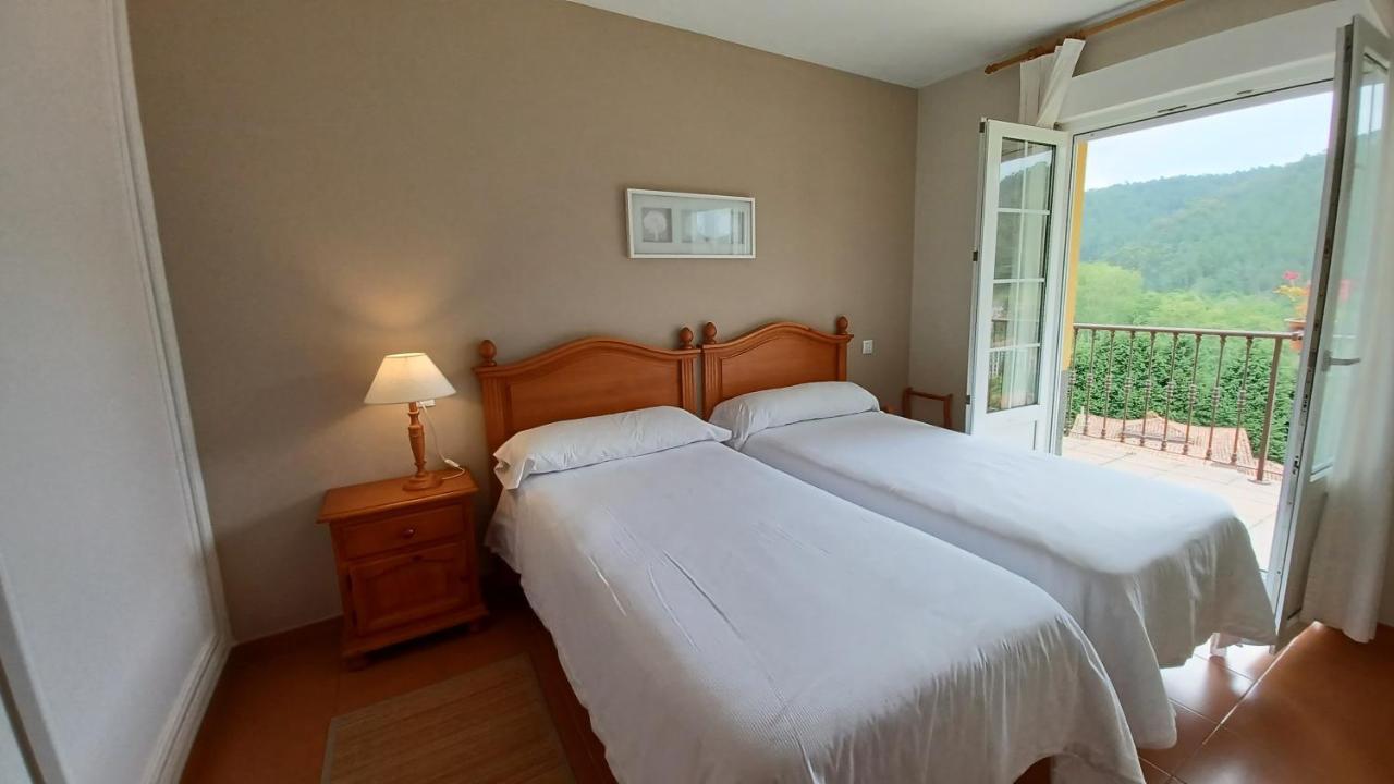 Apartamentos El Otero De Cudillero Soto de Luiña Extérieur photo