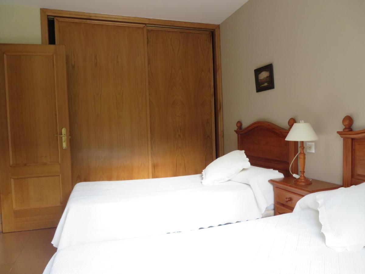 Apartamentos El Otero De Cudillero Soto de Luiña Chambre photo