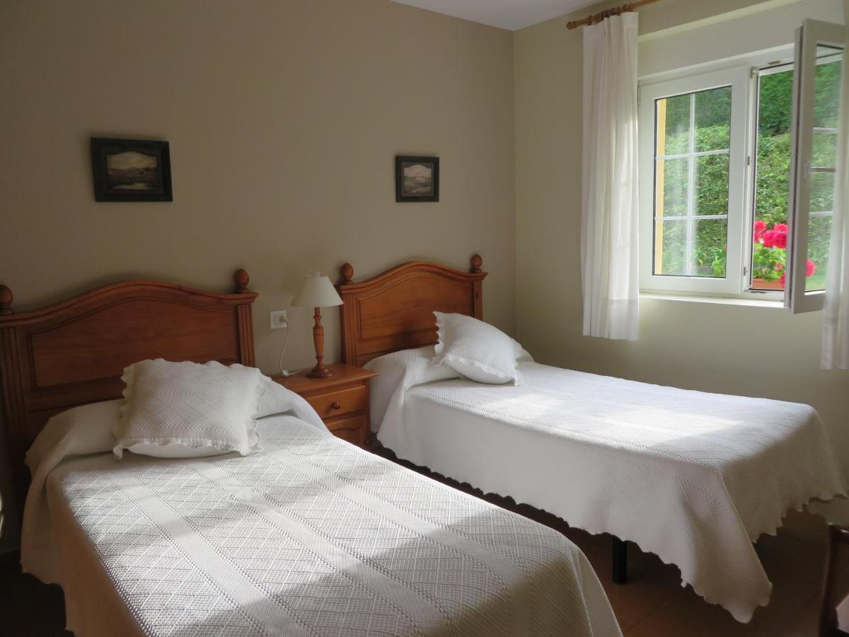 Apartamentos El Otero De Cudillero Soto de Luiña Chambre photo